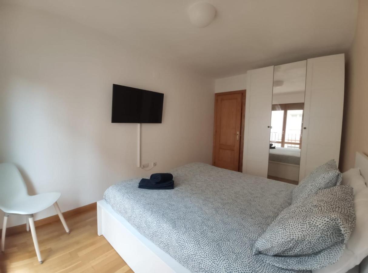 Apartamento Miral21 Хака Экстерьер фото
